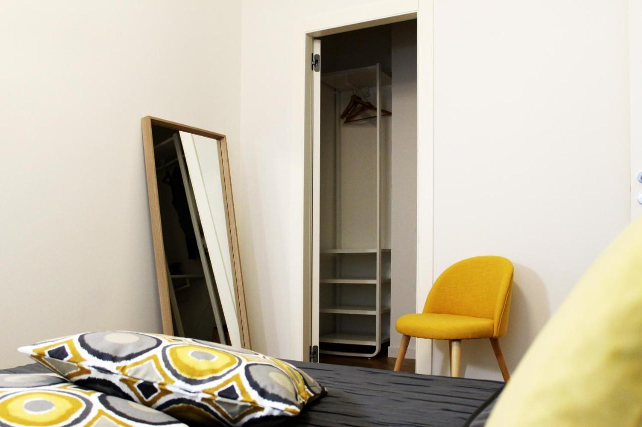 Serendipity Apartments - Duomo Milan Bagian luar foto